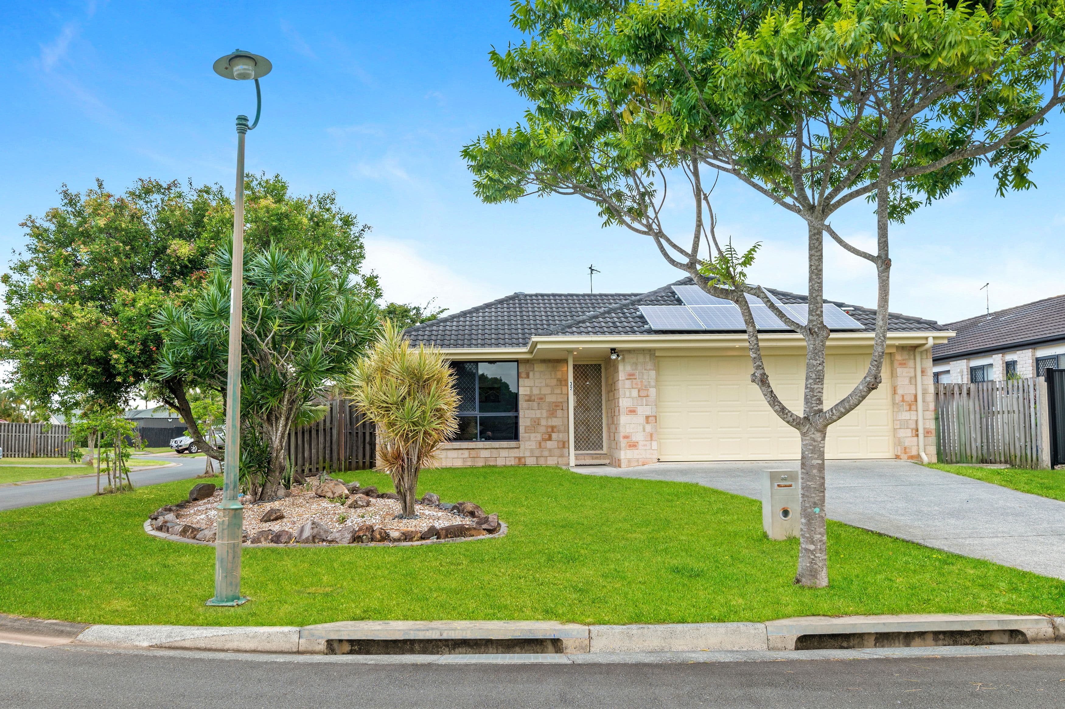 32 Meadow Way, Upper Coomera QLD 4209, Upper Coomera - Thumbnail 2
