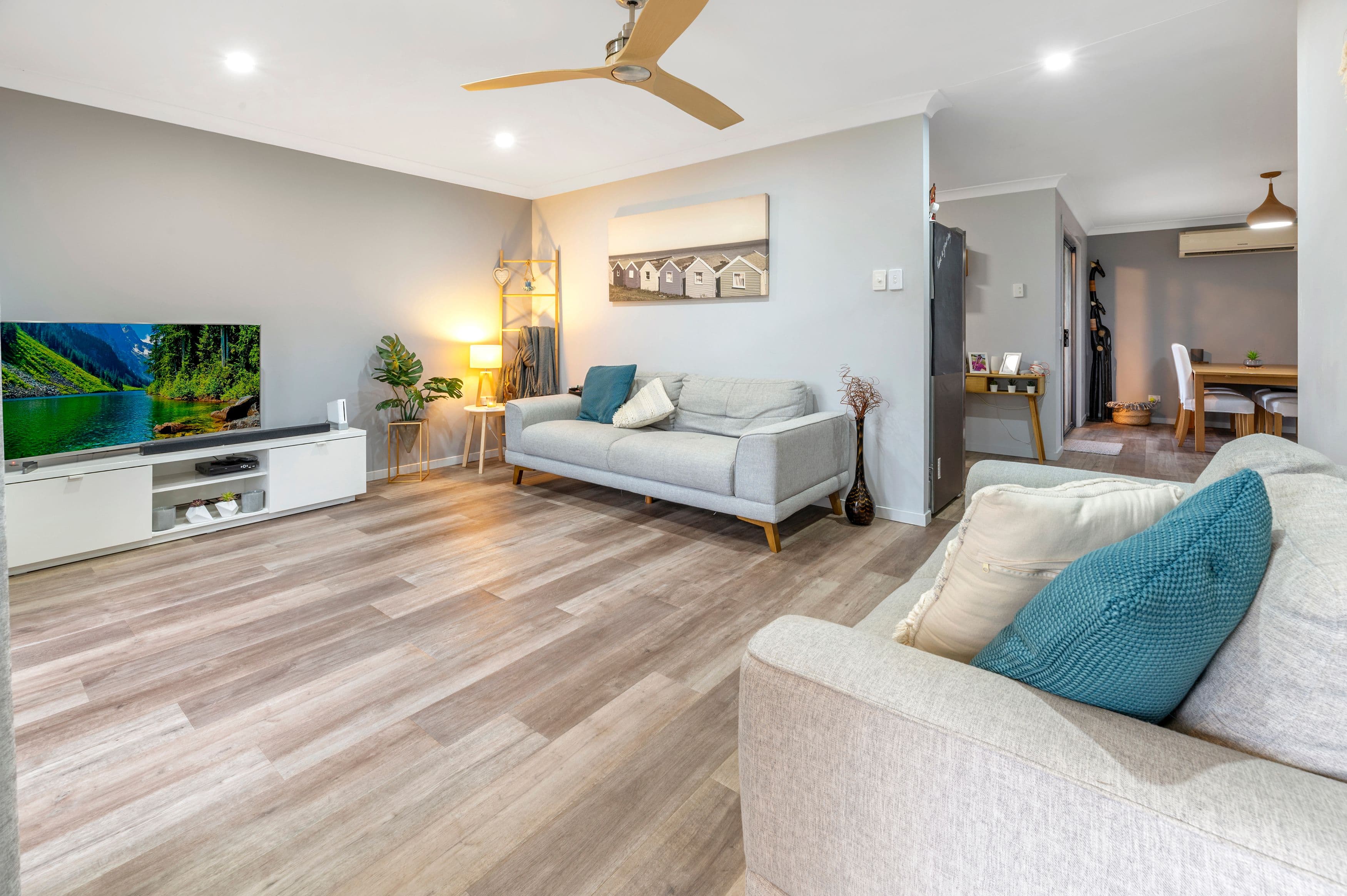 32 Meadow Way, Upper Coomera QLD 4209, Upper Coomera - Thumbnail 8