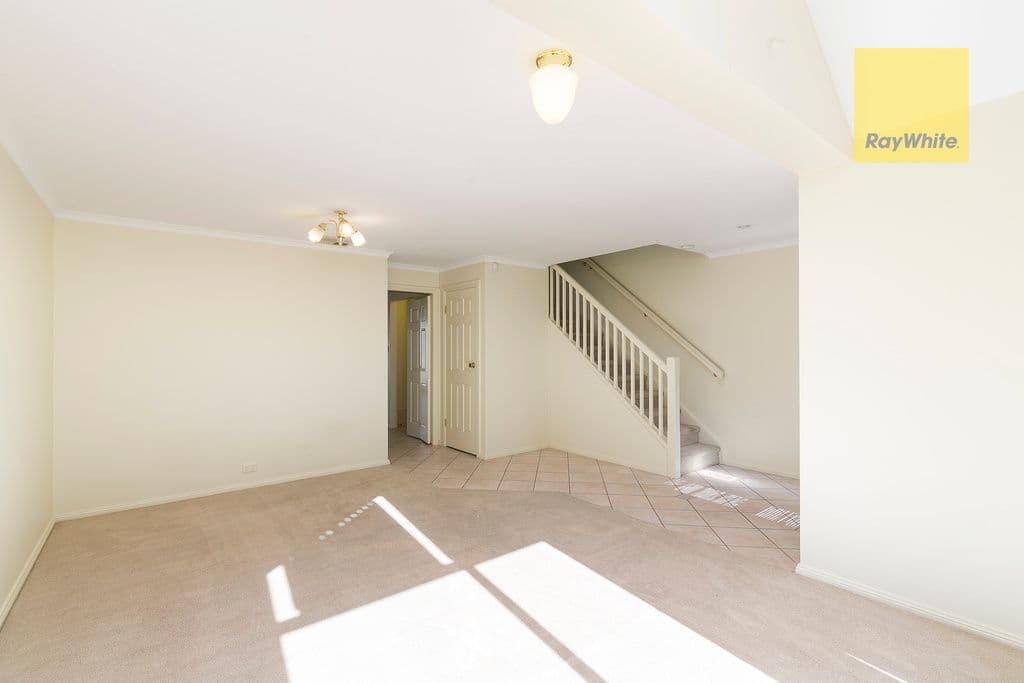 39 Karu Crescent, Mitchell Park SA 5043, Mitchell Park - Thumbnail 2