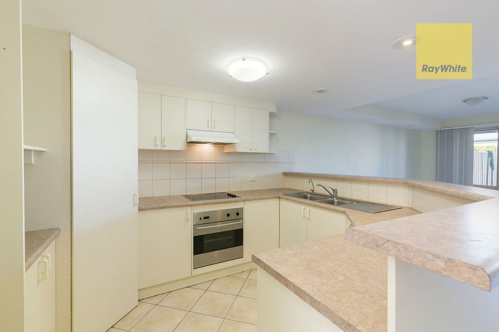 39 Karu Crescent, Mitchell Park SA 5043, Mitchell Park - Thumbnail 3