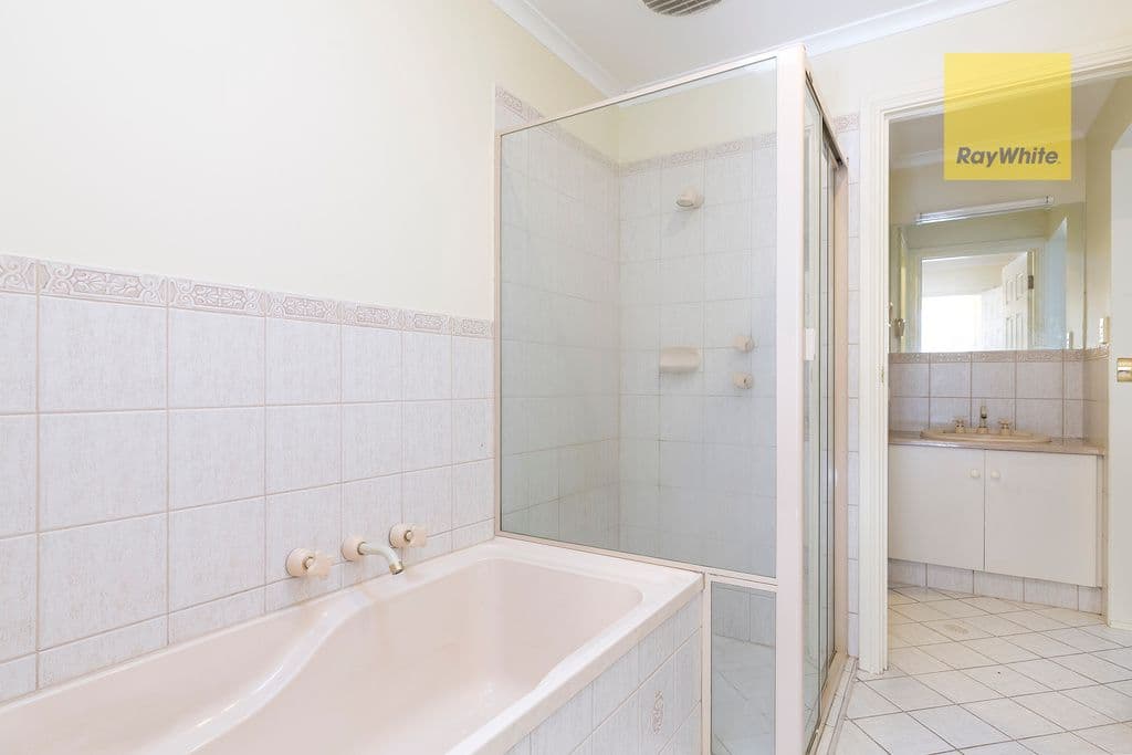 39 Karu Crescent, Mitchell Park SA 5043, Mitchell Park - Thumbnail 7