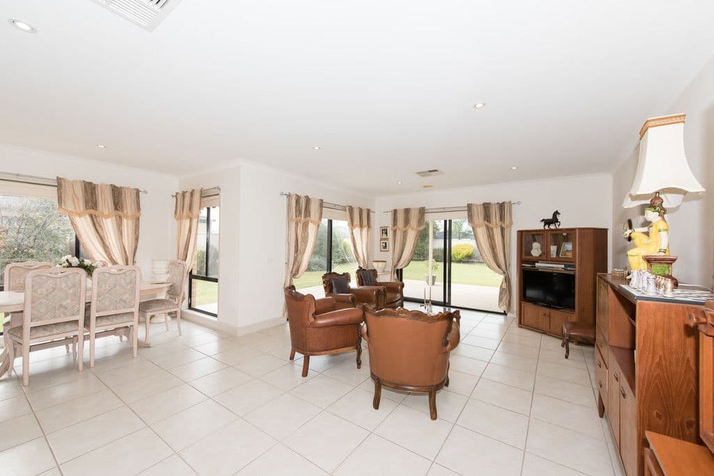 20 Derry Drive, Yarrawonga VIC 3730, Yarrawonga - Thumbnail 3
