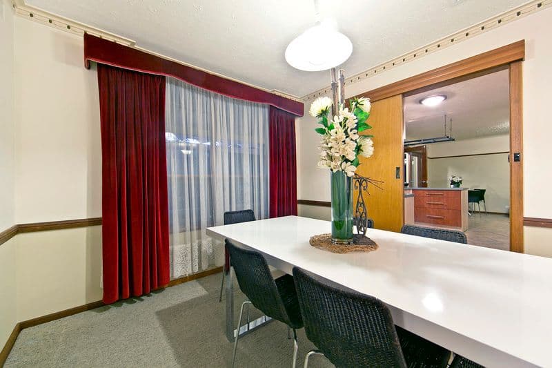 1 Warramunda Crescent, BANKSIA PARK SA 5091, Banksia Park - Thumbnail 5