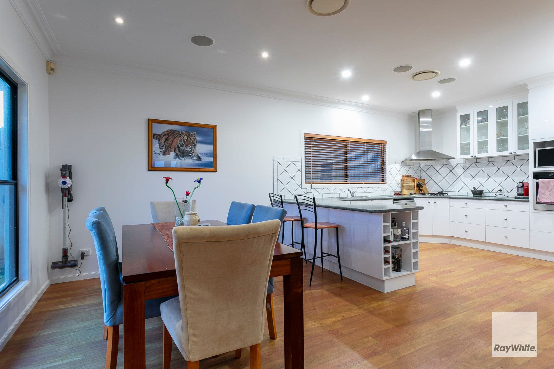 1 Daydream Street, Redland Bay QLD 4165, Redland Bay - Thumbnail 6