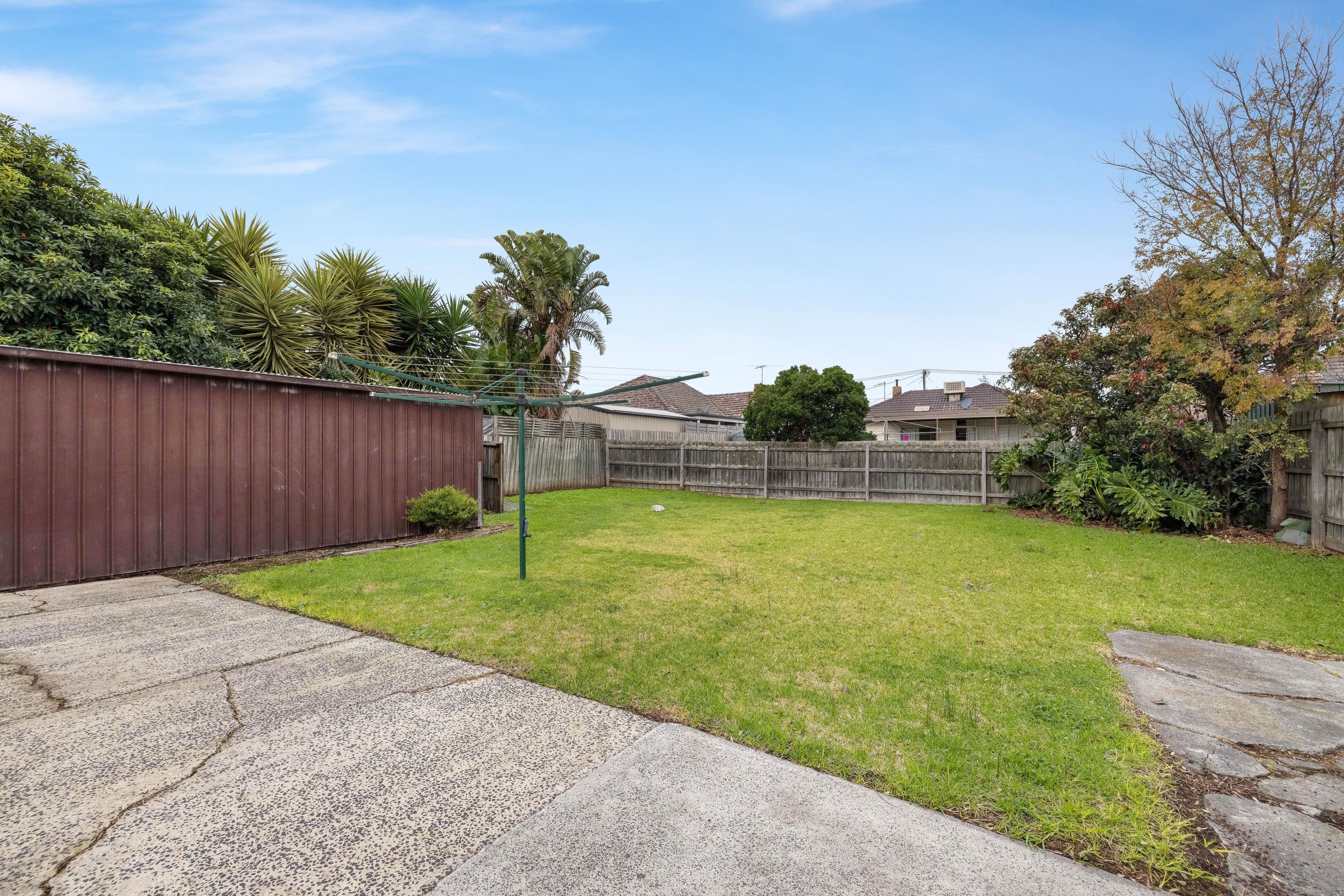 100 Loongana Avenue, Glenroy VIC 3046, Glenroy - Thumbnail 5