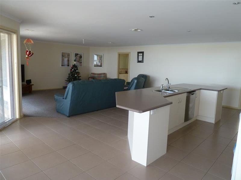3 Friendswood Place, MOUNT GAMBIER SA 5290, Mount Gambier - Thumbnail 5