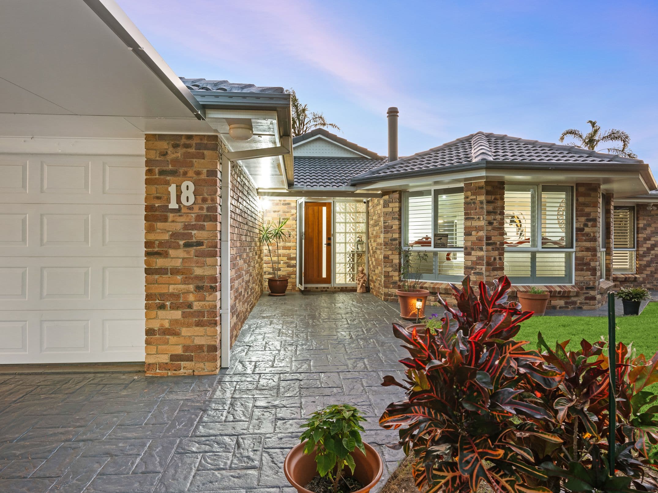 18 Gragin Place, Parkinson QLD 4115, Parkinson - Thumbnail 2