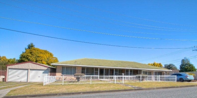1 Cedar Street, RACEVIEW QLD 4305, Raceview - Image 1
