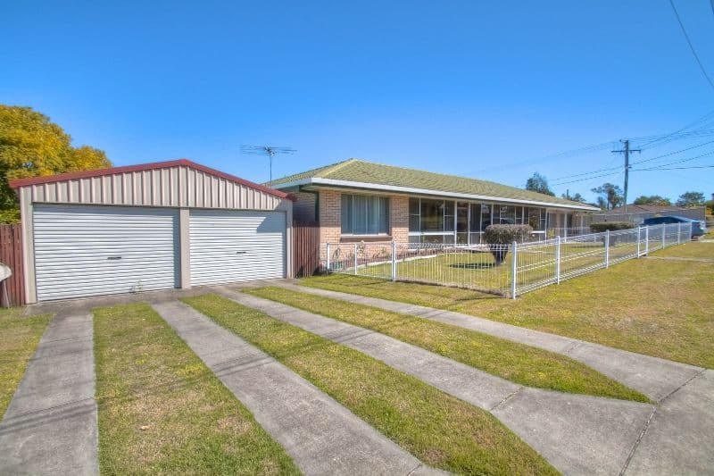 1 Cedar Street, RACEVIEW QLD 4305, Raceview - Thumbnail 2