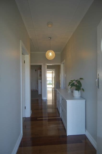 194 Glebe Road, BOOVAL QLD 4304, Booval - Thumbnail 3