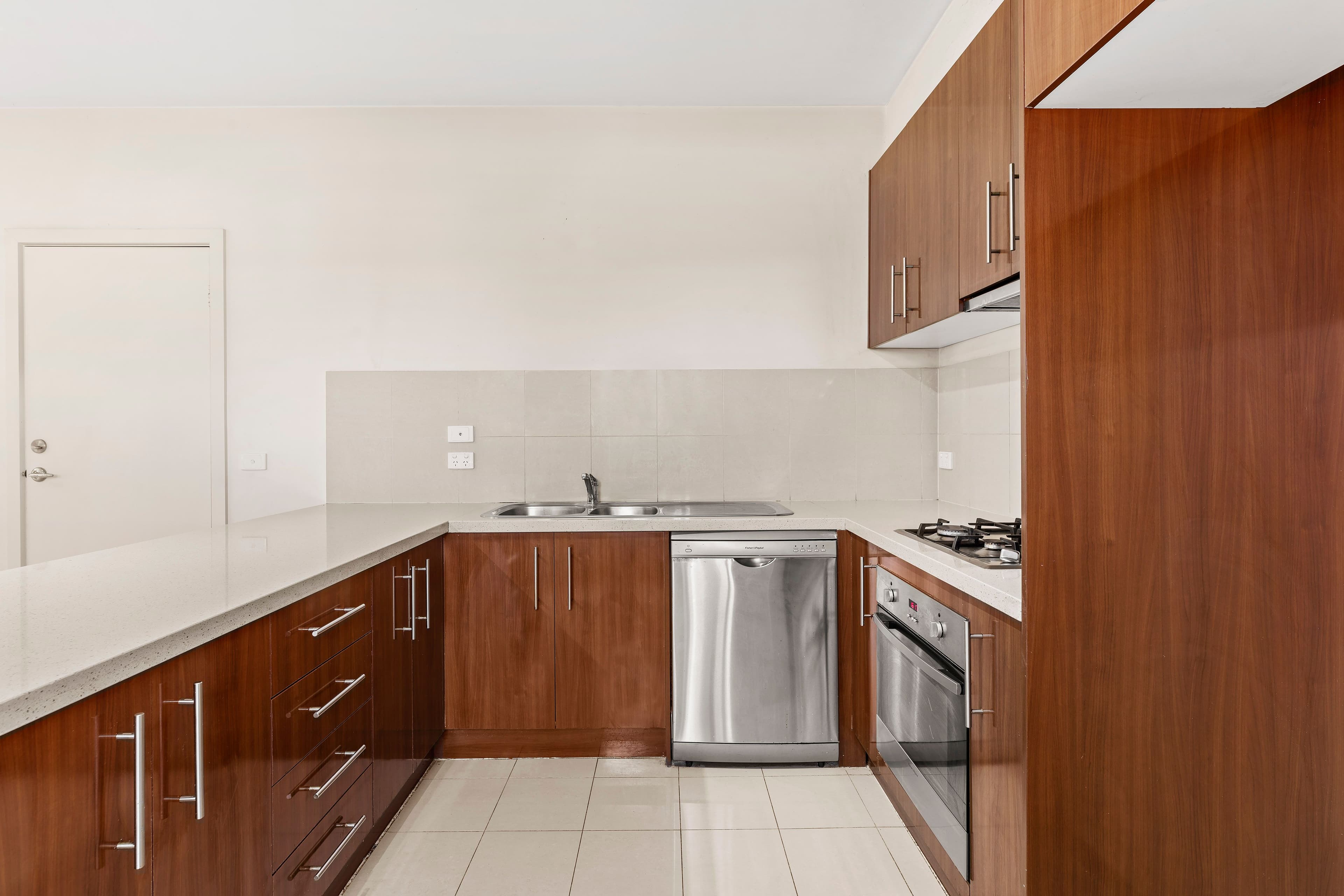 699 Heatherton Road, Clayton South VIC 3169, Clayton South - Thumbnail 2