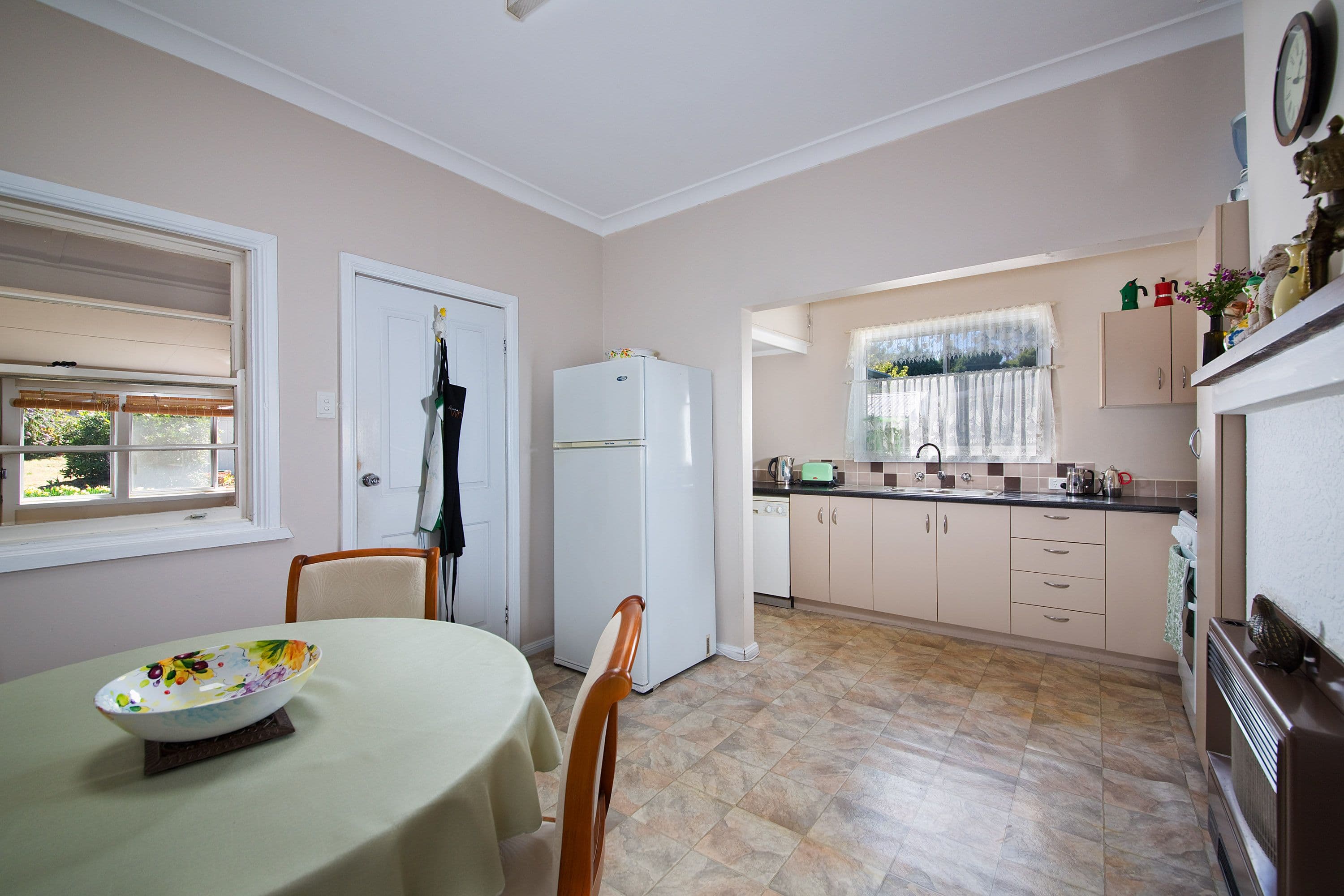 46 Govett Street, Katoomba - Thumbnail 4