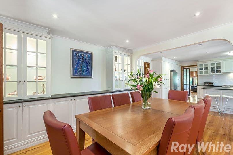 9 Kellaway Crescent, Mill Park VIC 3082, Mill Park - Thumbnail 3