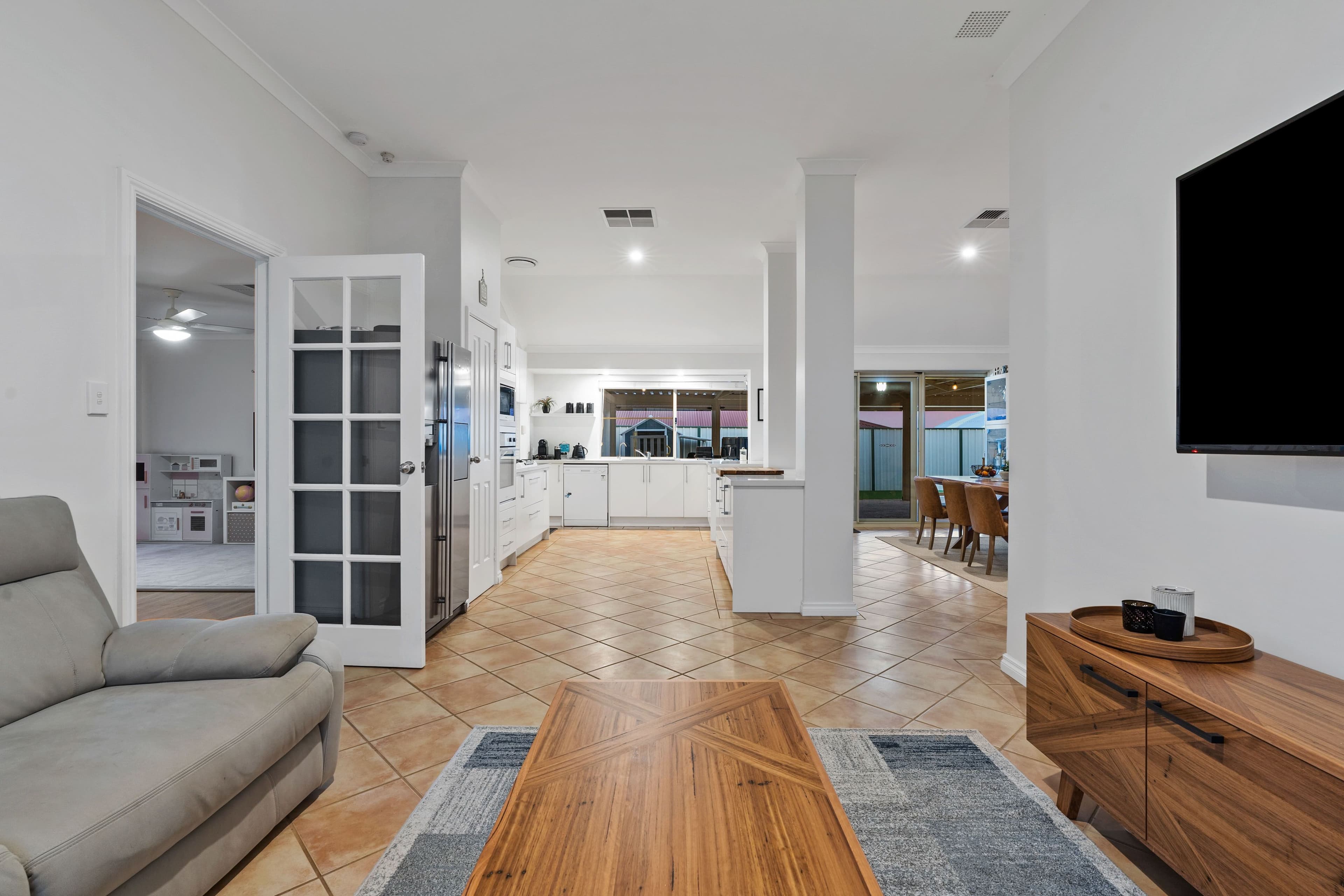 116 Kinross Drive, Kinross WA 6028, Kinross - Thumbnail 6