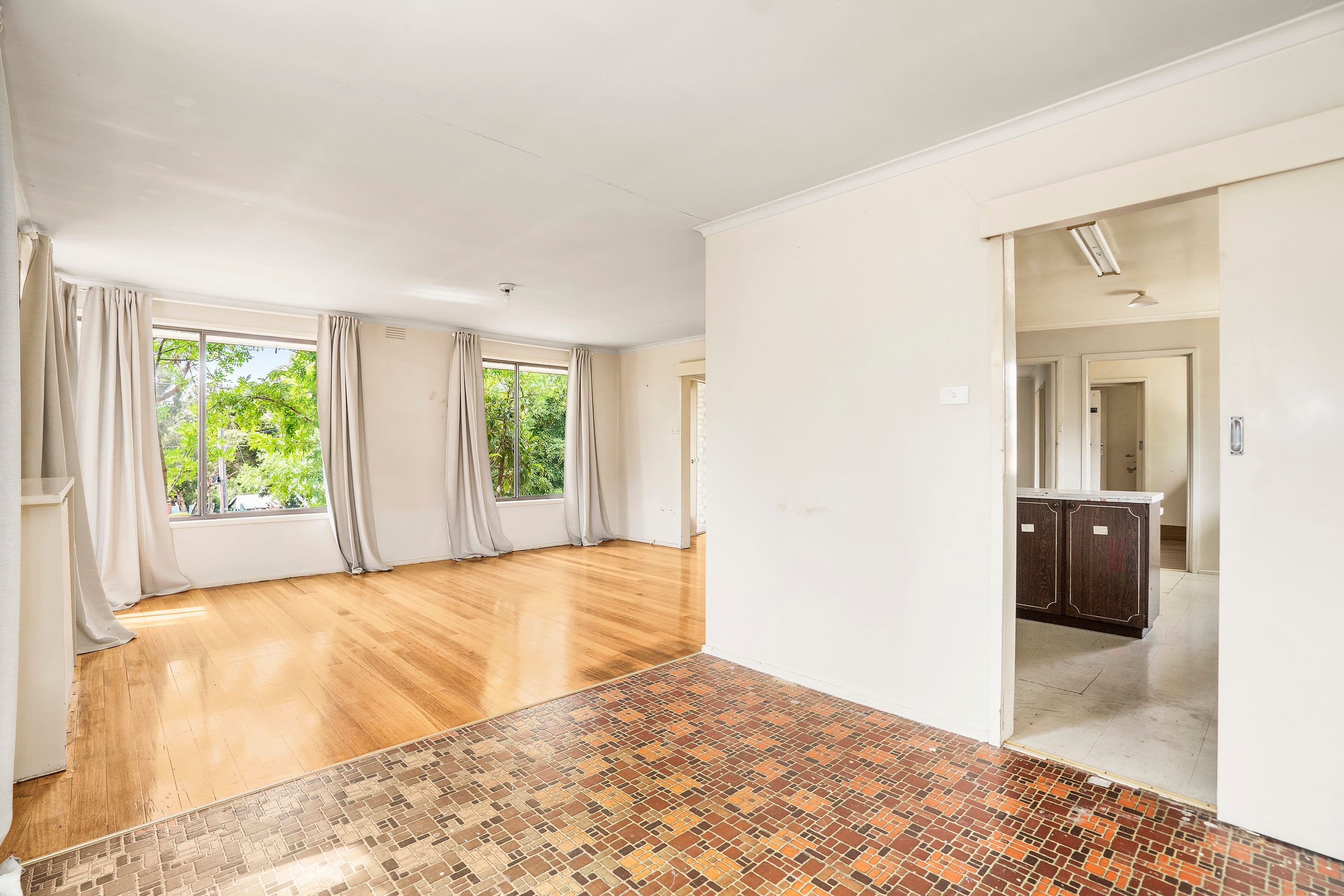 15 Millicent Avenue, Bulleen VIC 3105, Bulleen - Thumbnail 7