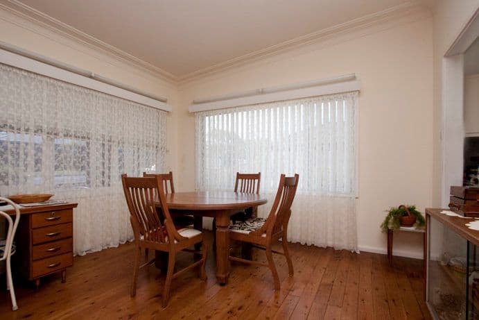 16 Dalwah Street, BOMADERRY NSW 2541, Bomaderry - Thumbnail 5