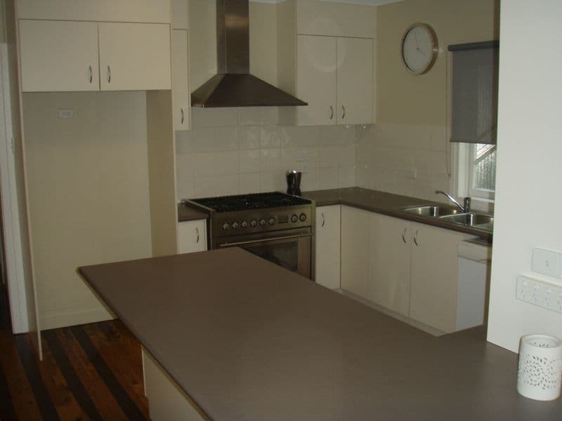 54 Parry, CHARLEVILLE QLD 4470, Charleville - Thumbnail 3