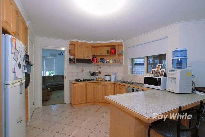 9 Tinara Court, CRANBOURNE NORTH VIC 3977, Cranbourne North - Thumbnail 6