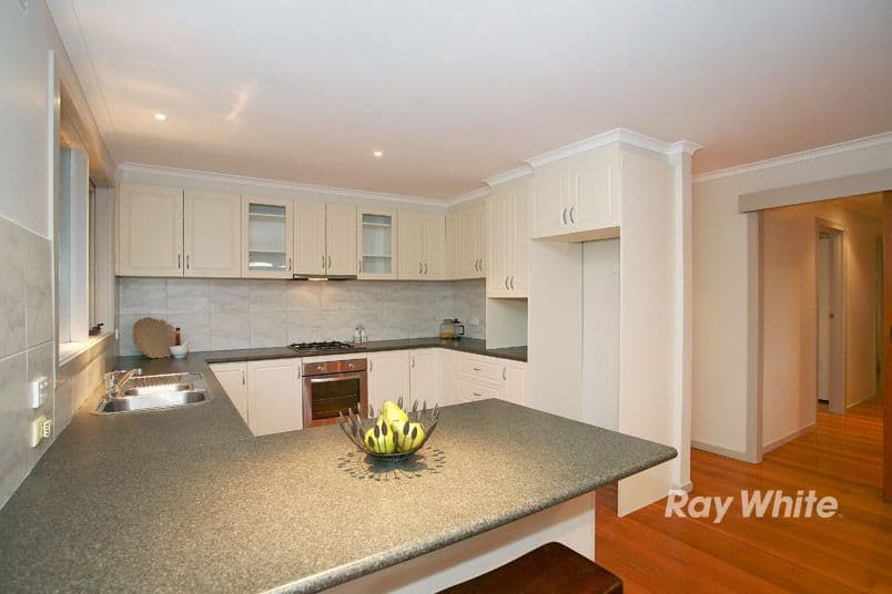 5 Eddington Place, ENDEAVOUR HILLS VIC 3802, Endeavour Hills - Thumbnail 7
