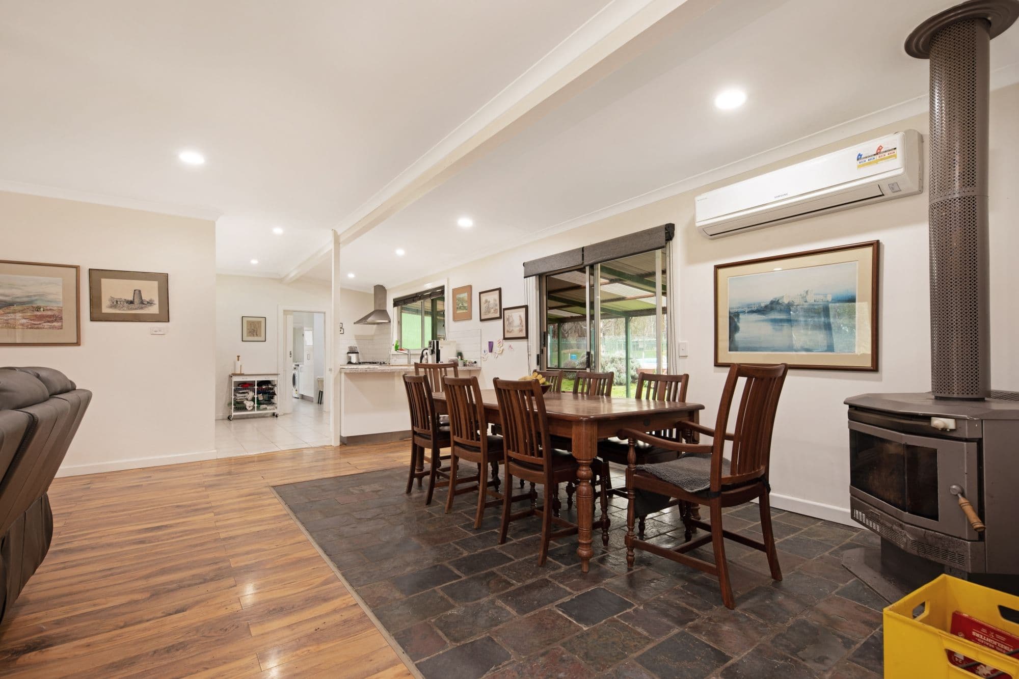 124 Dealba Road, Heathcote VIC 3523, Heathcote - Thumbnail 2