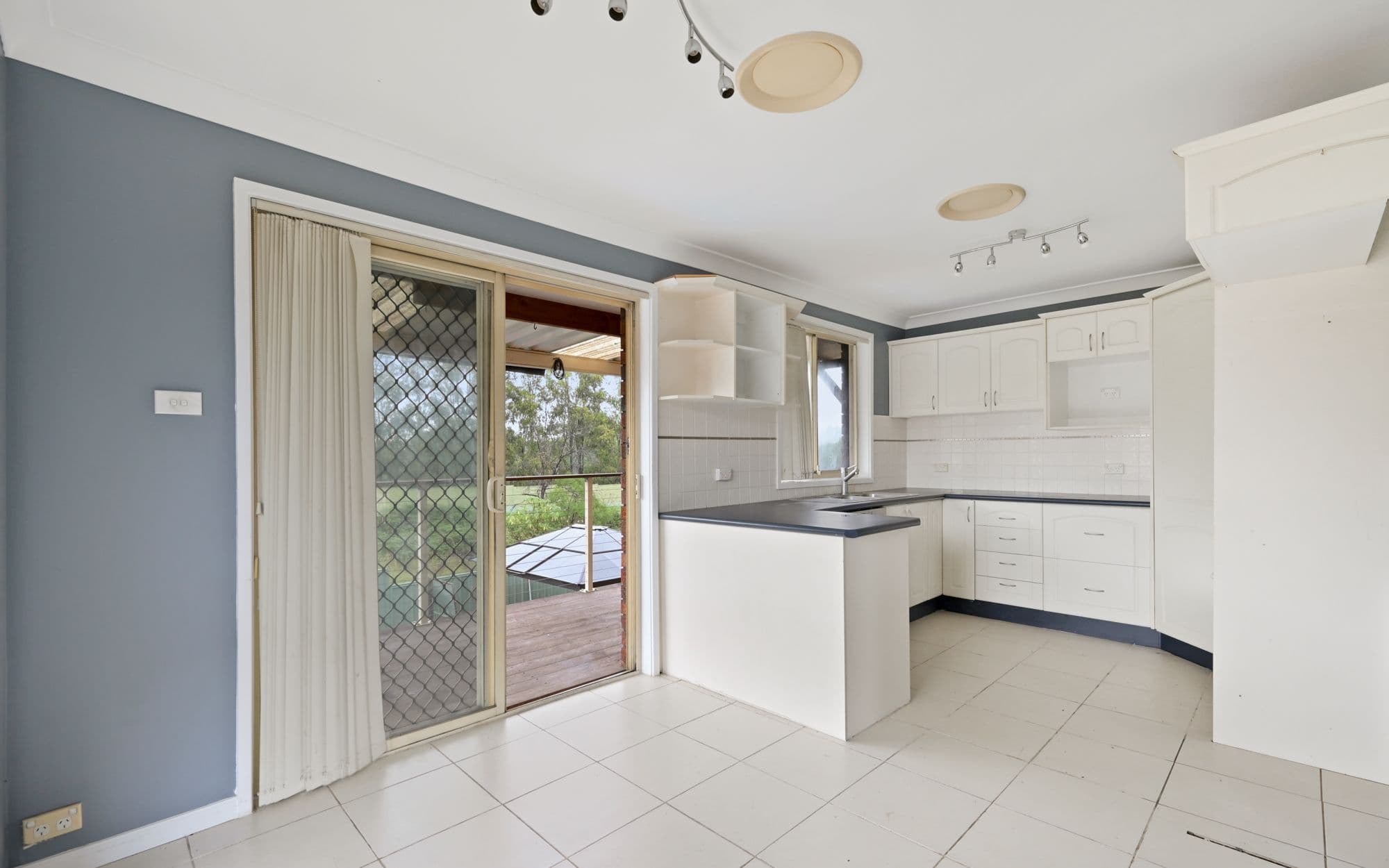 6 Nith Place, St Andrews NSW 2566, St Andrews - Thumbnail 4