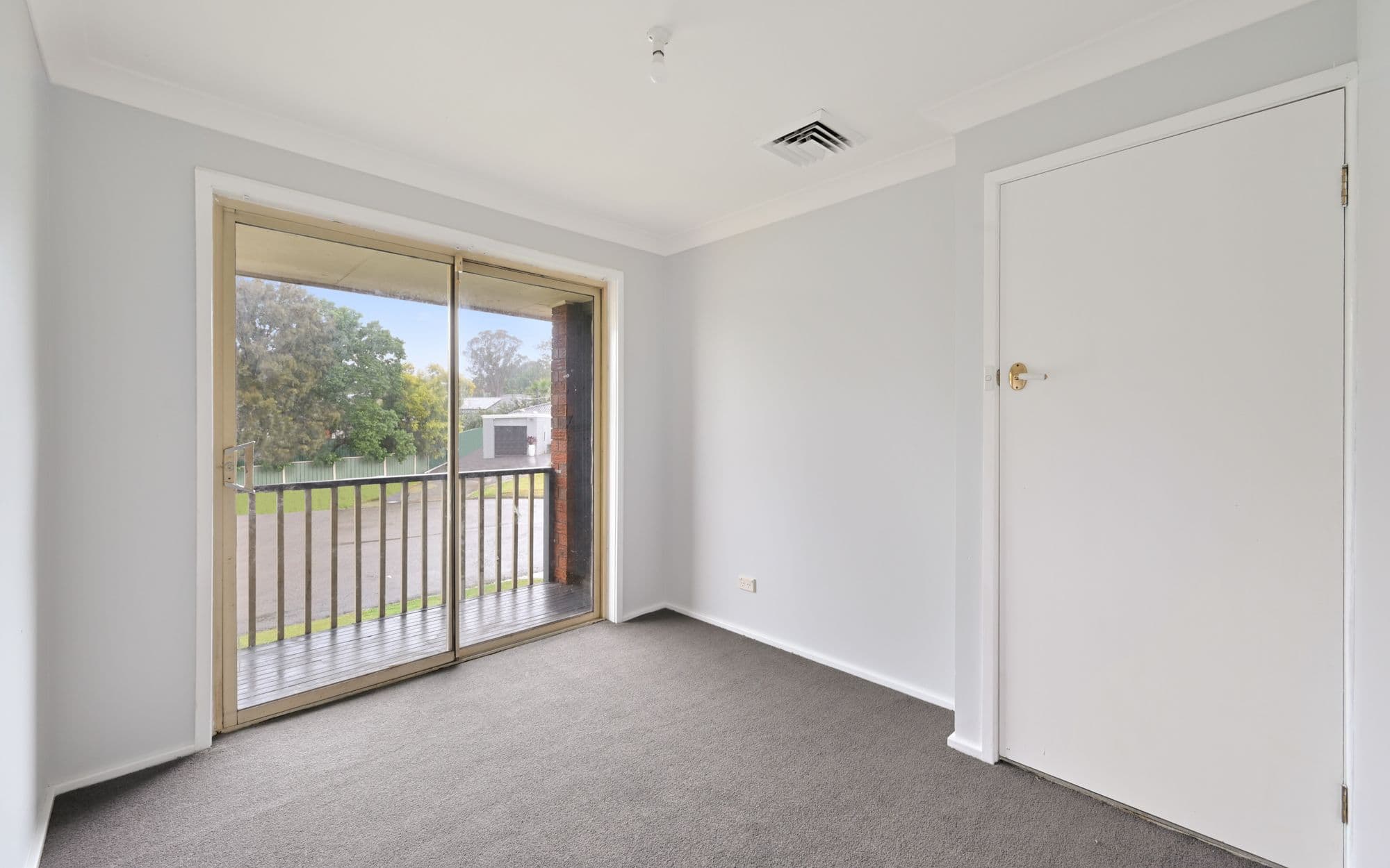 6 Nith Place, St Andrews NSW 2566, St Andrews - Thumbnail 5