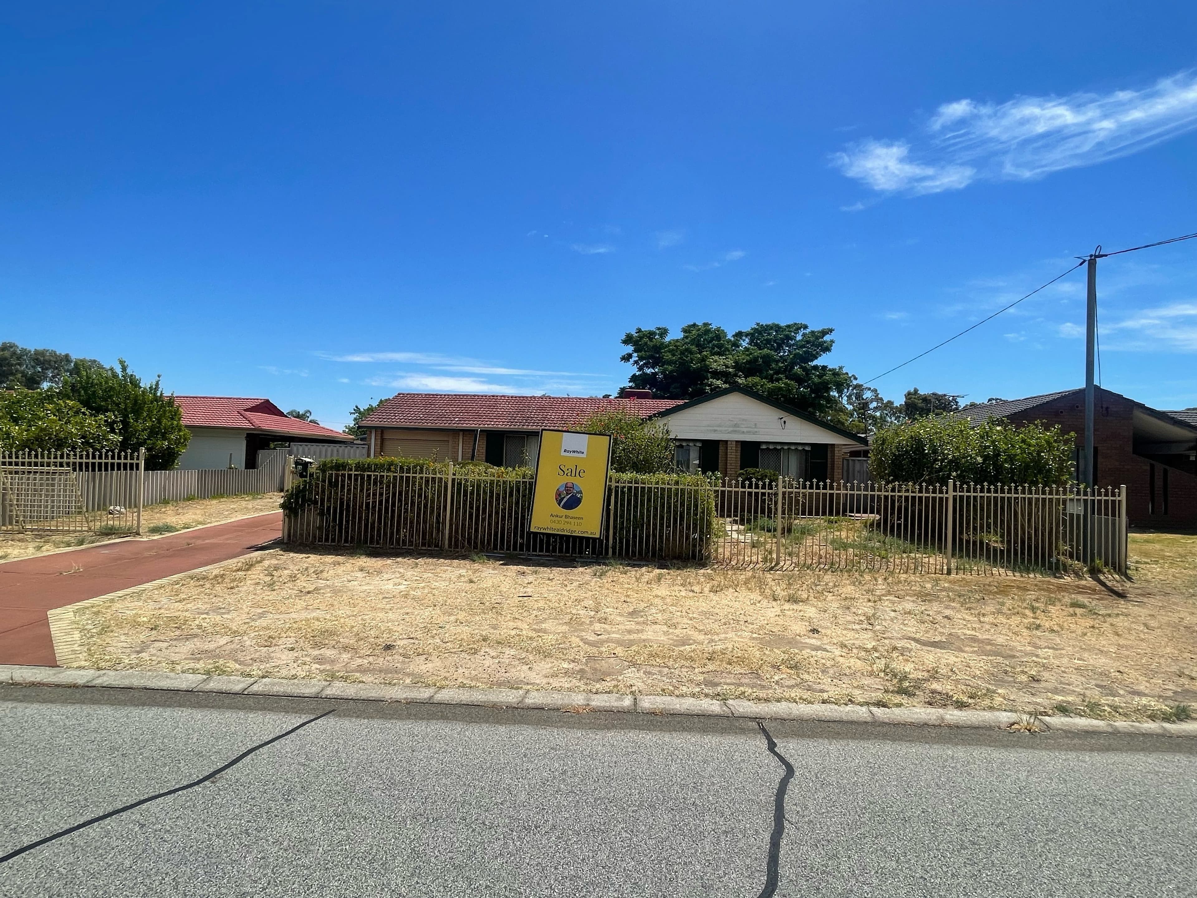 44 Cypress Road, Forrestfield WA 6058, Forrestfield - Thumbnail 2