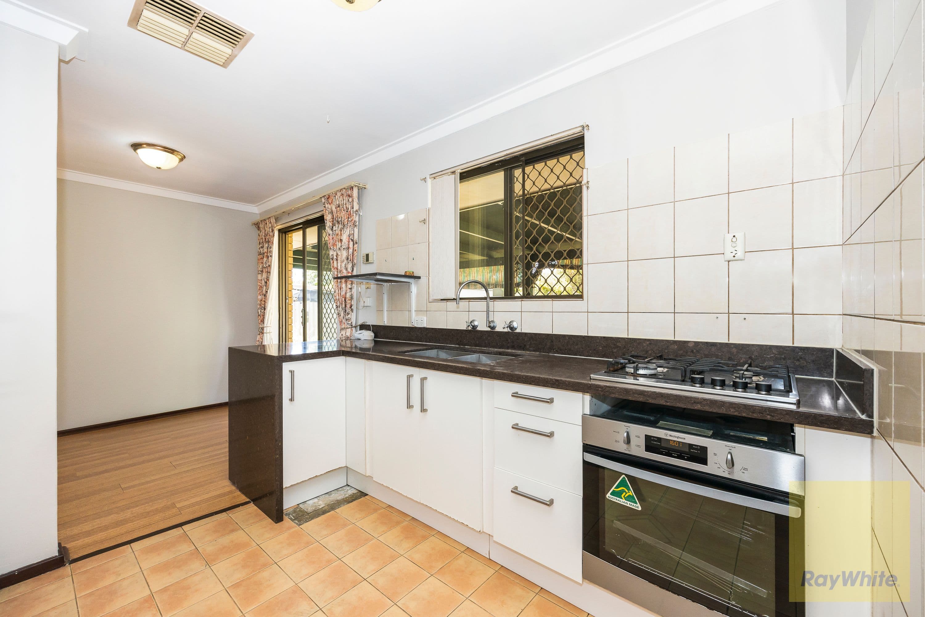 44 Cypress Road, Forrestfield WA 6058, Forrestfield - Thumbnail 6