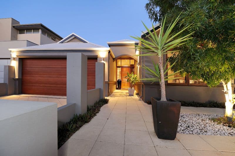 28 Egina Street, MOUNT HAWTHORN WA 6016, Mount Hawthorn - Thumbnail 2
