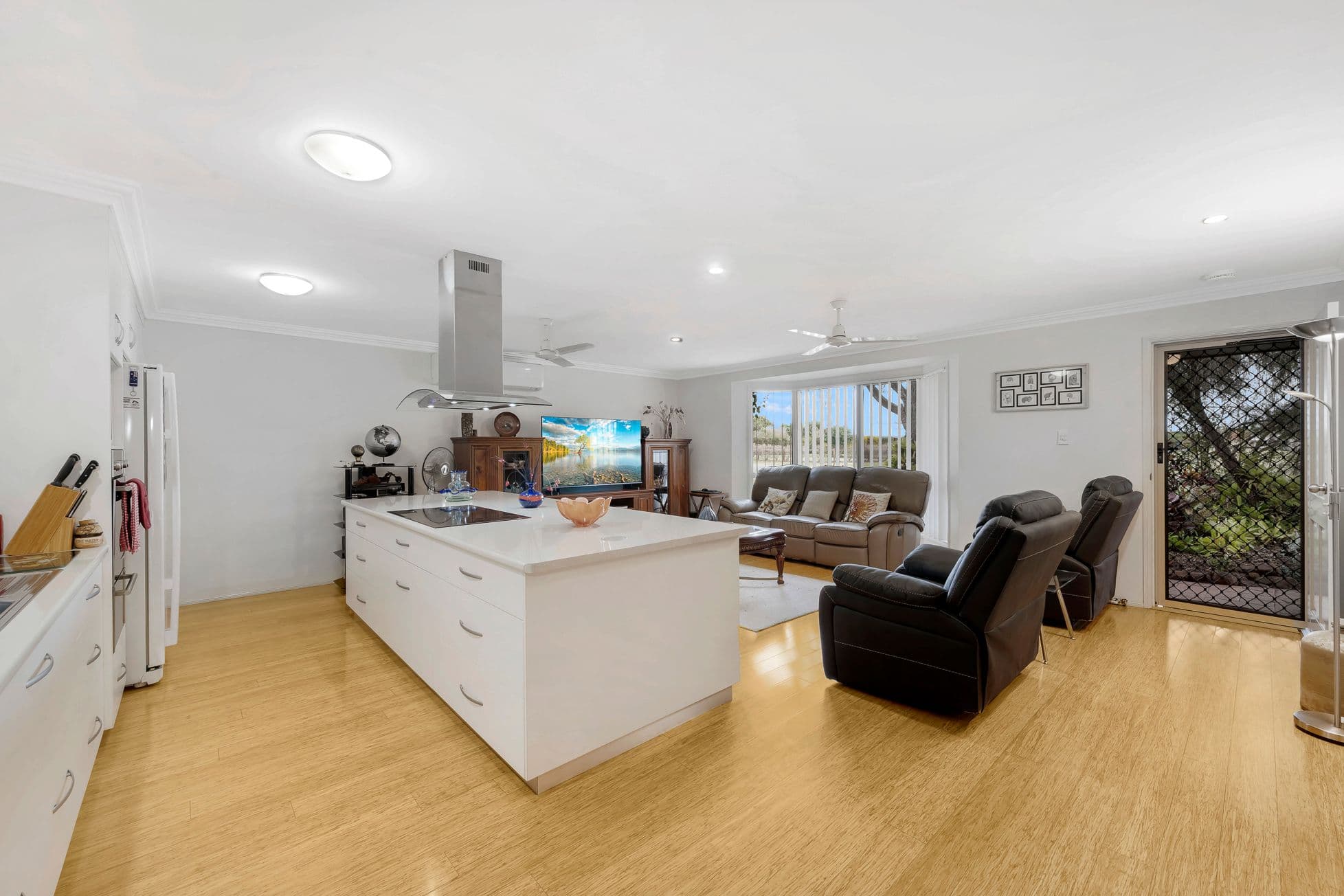 25 Spinnaker Boulevard, Innes Park QLD 4670, Innes Park - Thumbnail 3