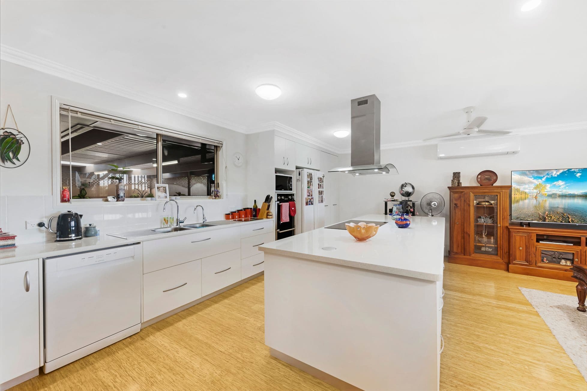25 Spinnaker Boulevard, Innes Park QLD 4670, Innes Park - Thumbnail 5