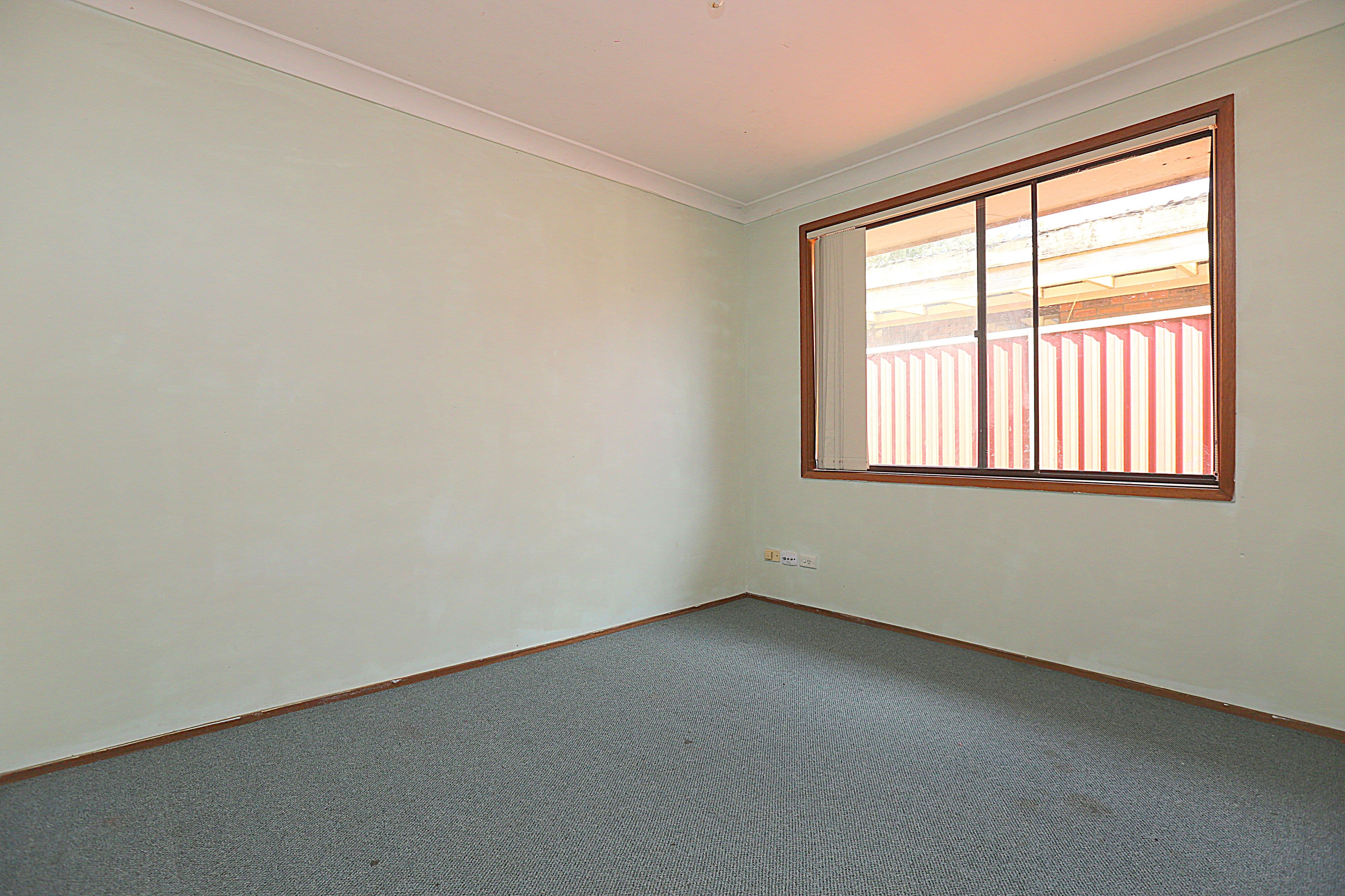 38 Flanders Avenue, Milperra - Thumbnail 6