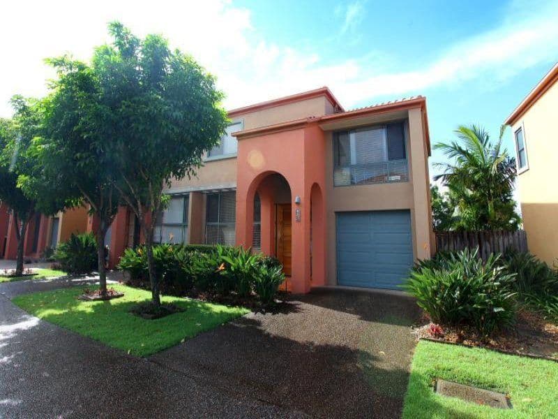 20 Fairway Drive, CLEAR ISLAND WATERS QLD 4226, Clear Island Waters - Image 1