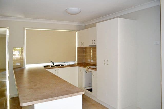 20 Danbulla Street, Pimpama QLD 4209, Pimpama - Thumbnail 2