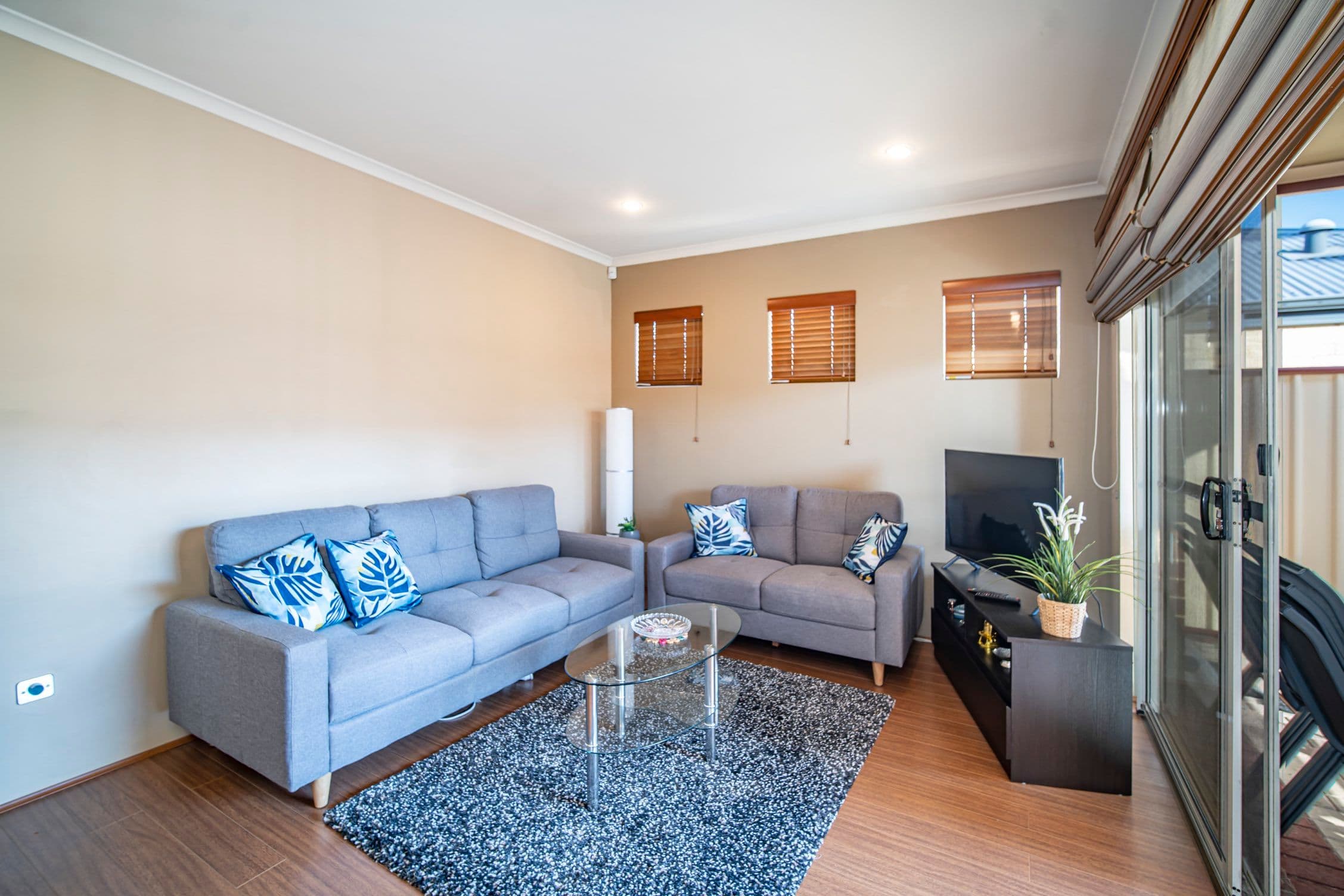 2C Harman Street, Belmont WA 6104, Belmont - Thumbnail 2