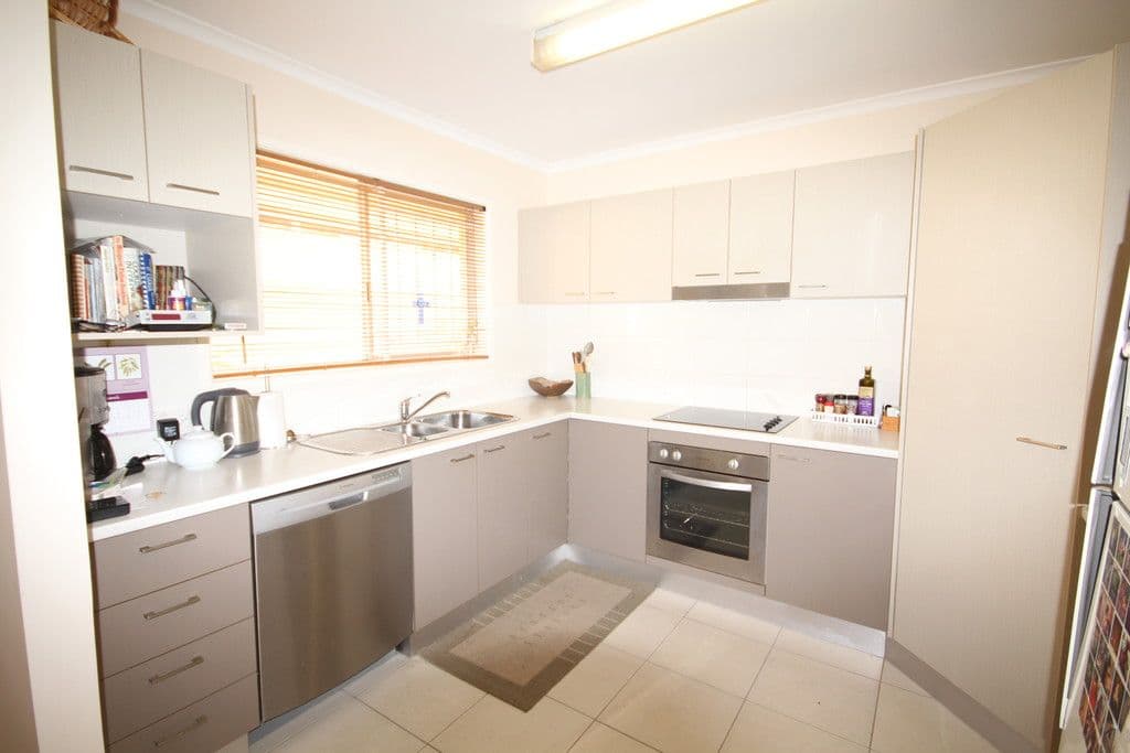 7 Transom Close, Jamboree Heights QLD 4074, Jamboree Heights - Thumbnail 2