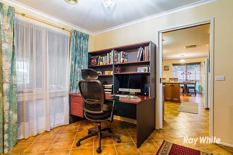 4 Oregon Court, Cranbourne North VIC 3977, Cranbourne North - Thumbnail 6