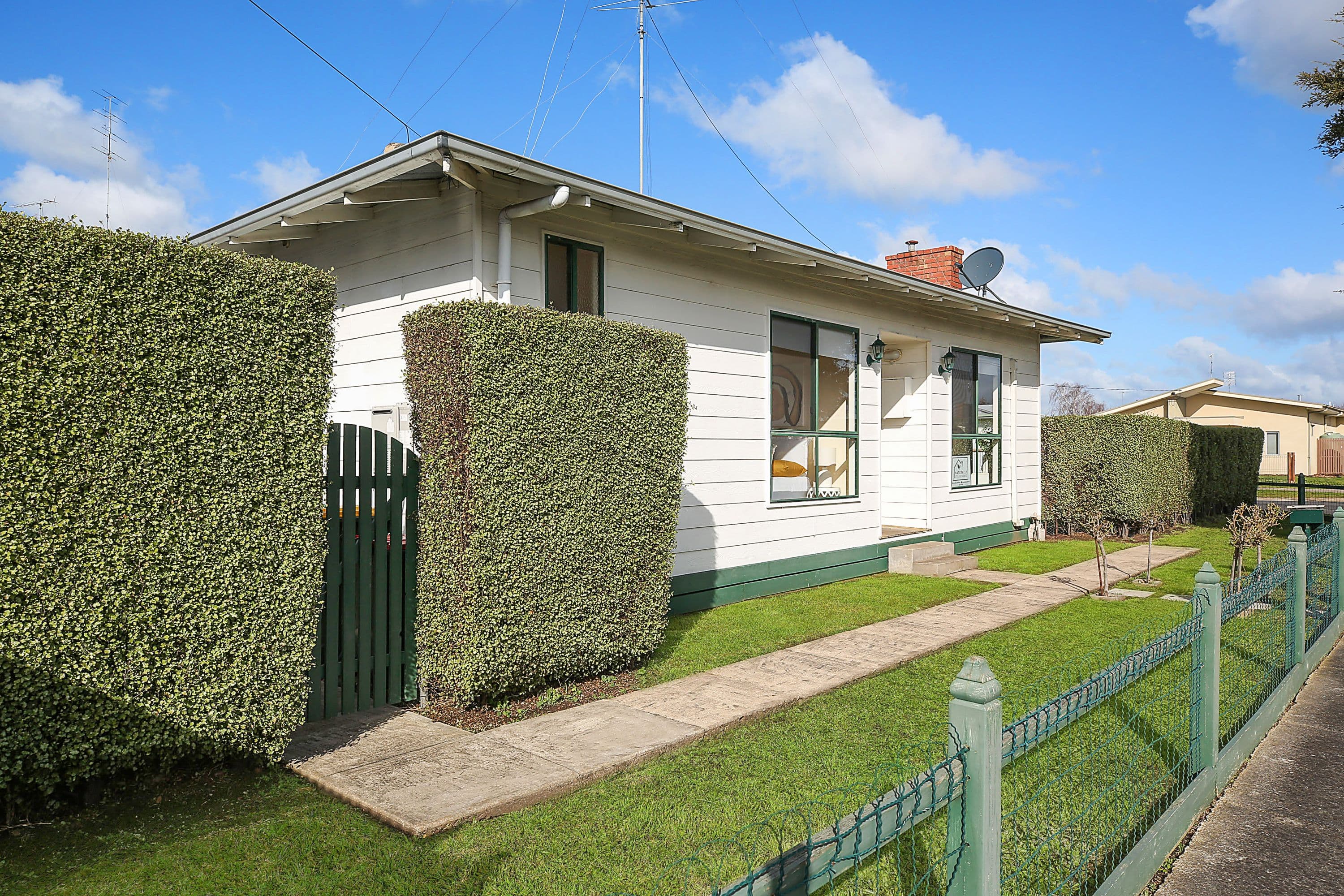 19 McKenzie Street, Colac VIC 3250, Colac - Thumbnail 2