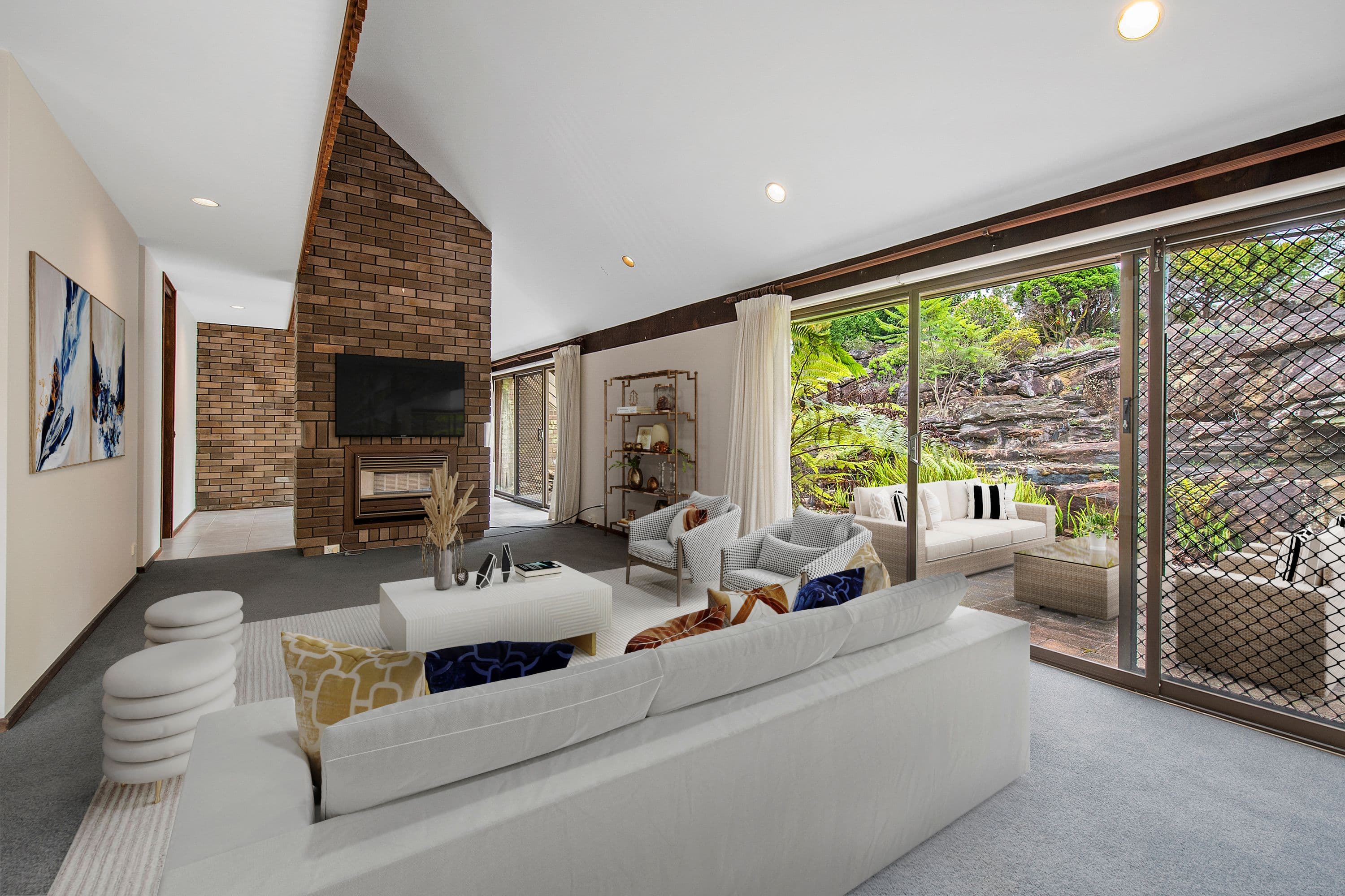 24 Westleigh Drive, Westleigh NSW 2120, Westleigh - Thumbnail 2