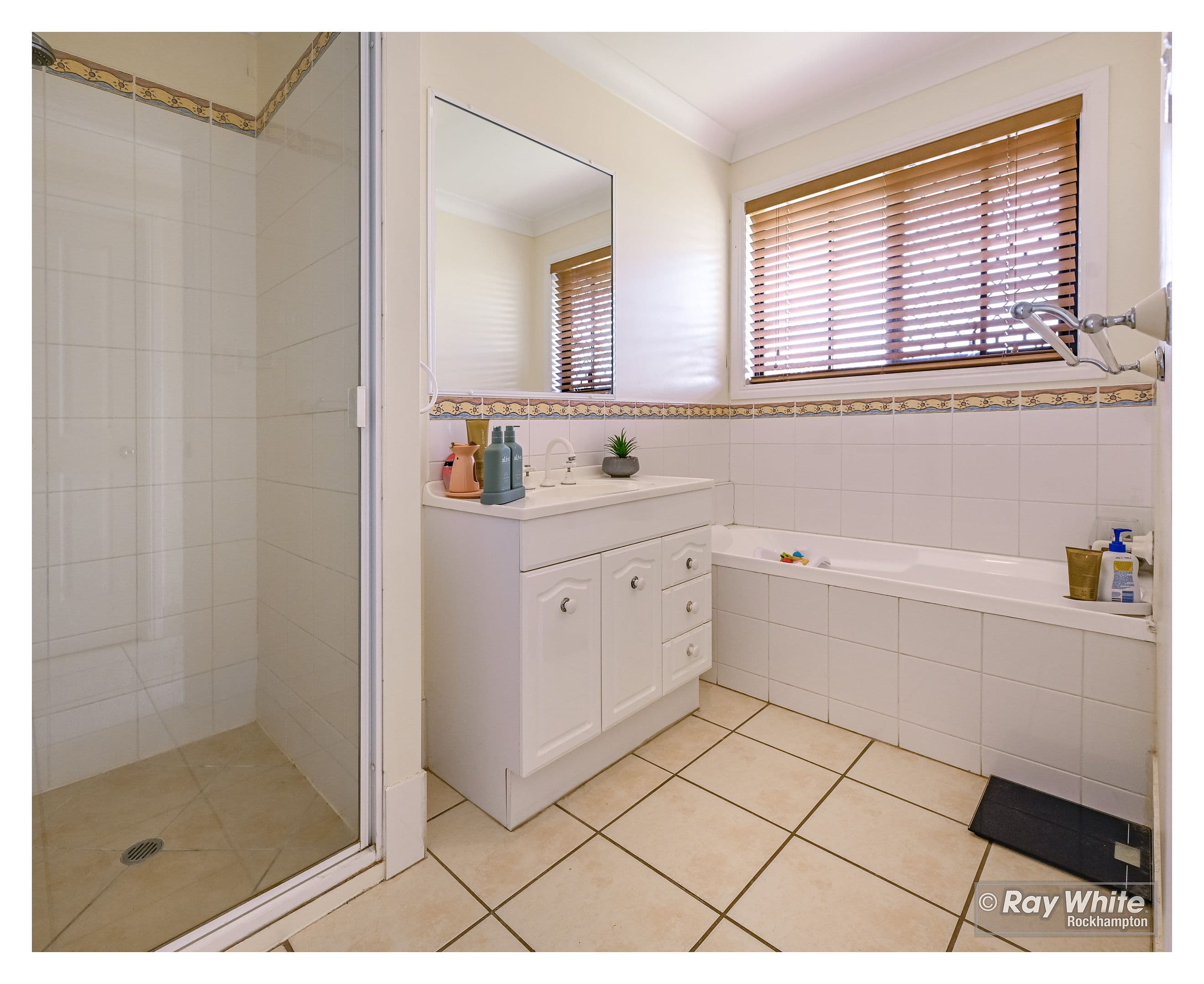5 Athlone Court, Norman Gardens QLD 4701, Norman Gardens - Thumbnail 5