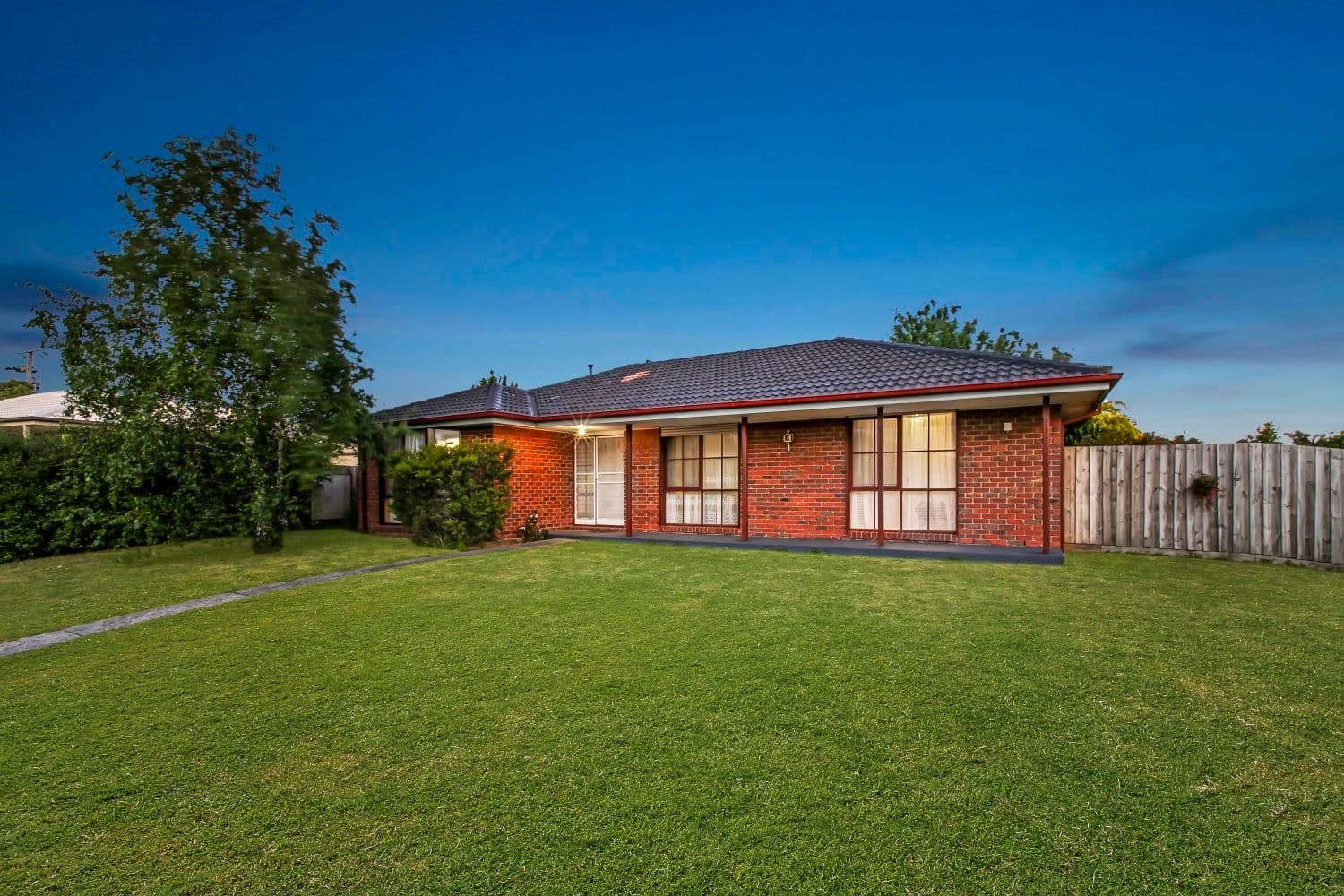 3 Ashfield Drive, Berwick VIC 3806, Berwick - Thumbnail 5