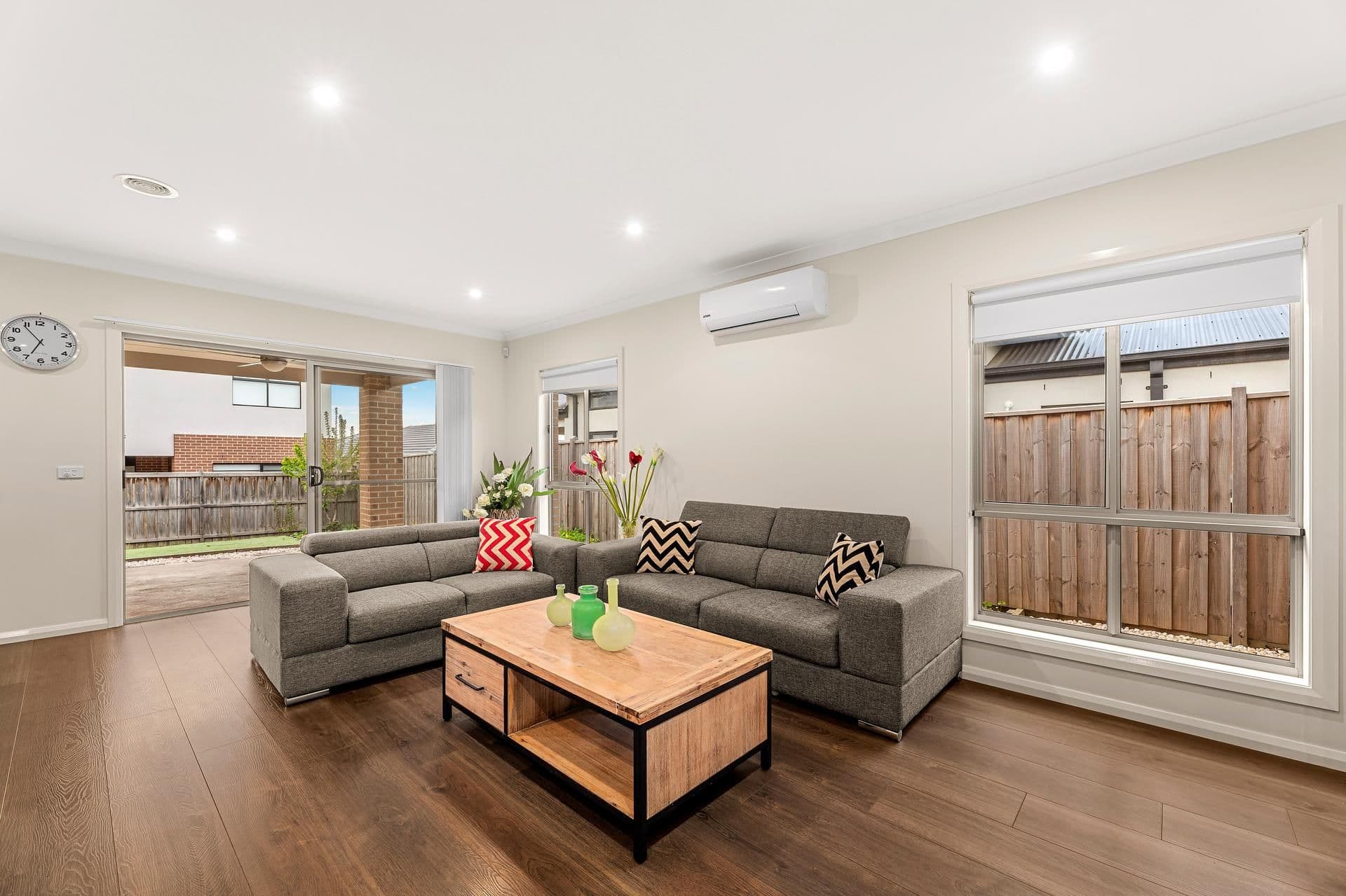 48 Barley Crescent, Clyde North VIC 3978, Clyde North - Thumbnail 5