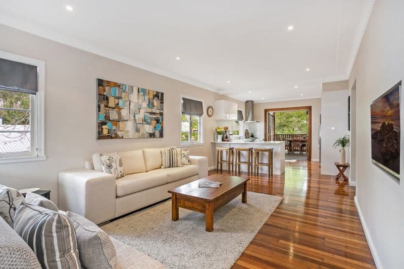 6 Logan Avenue, Oxley QLD 4075, Oxley - Thumbnail 3