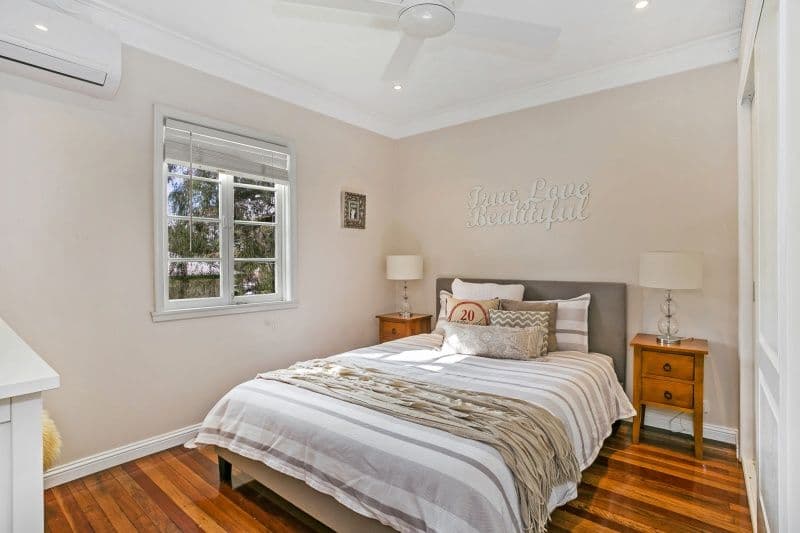 6 Logan Avenue, Oxley QLD 4075, Oxley - Thumbnail 6