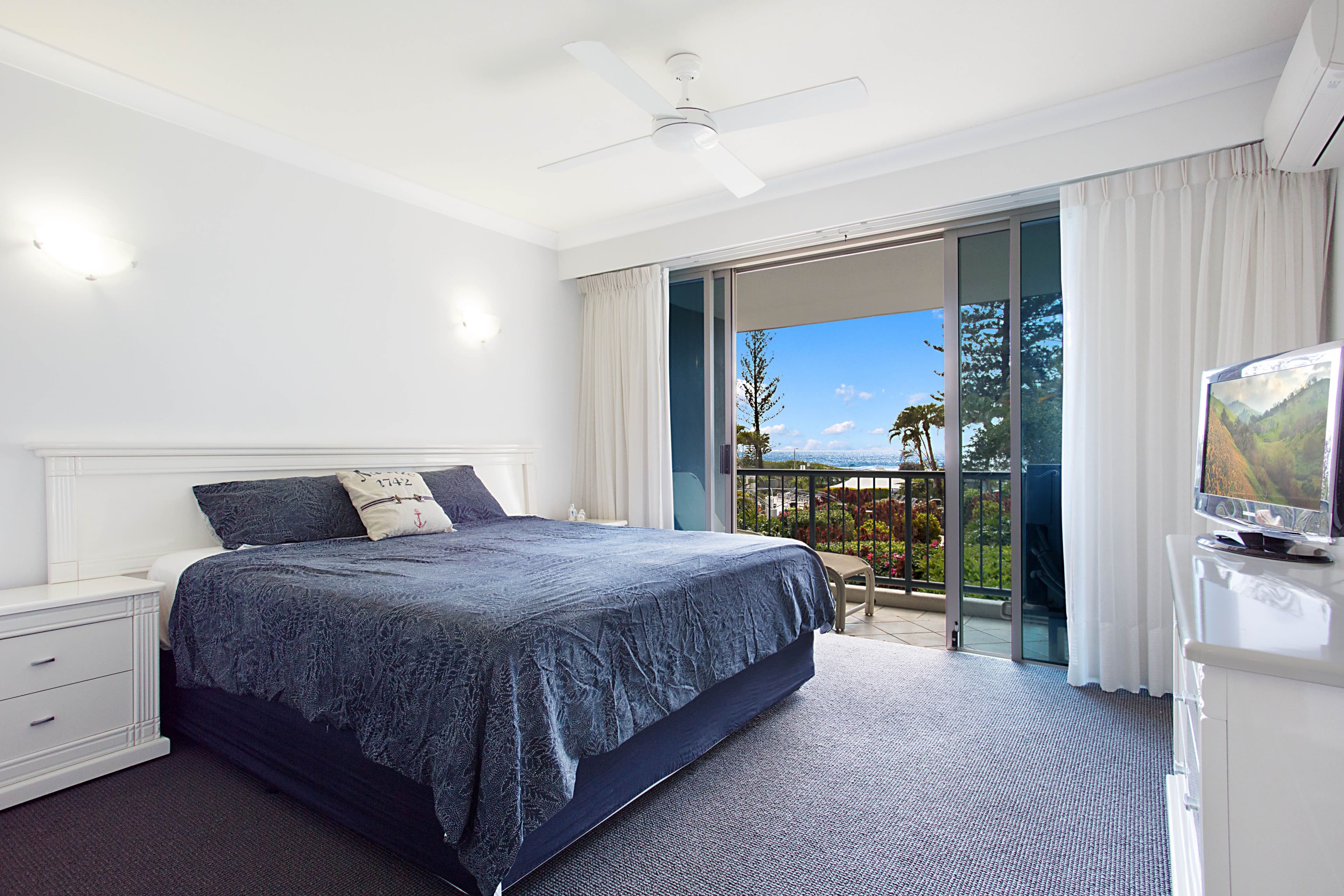 67 'Oceana On Broadbeach' 100 Old Burleigh Road, Broadbeach QLD 4218, Broadbeach - Thumbnail 5