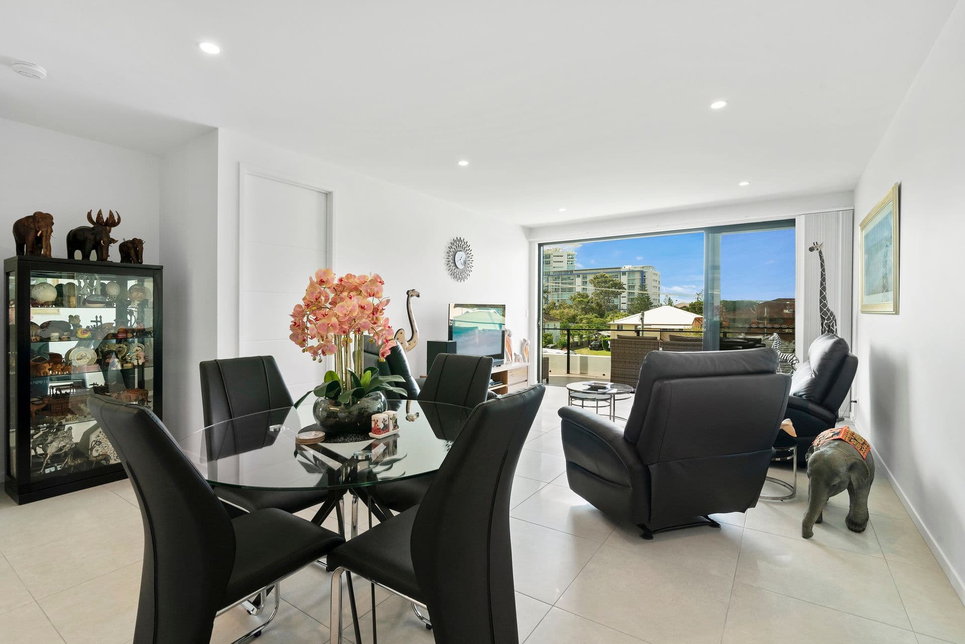 14 Bolton Street, Coolangatta QLD 4225, Coolangatta - Thumbnail 3