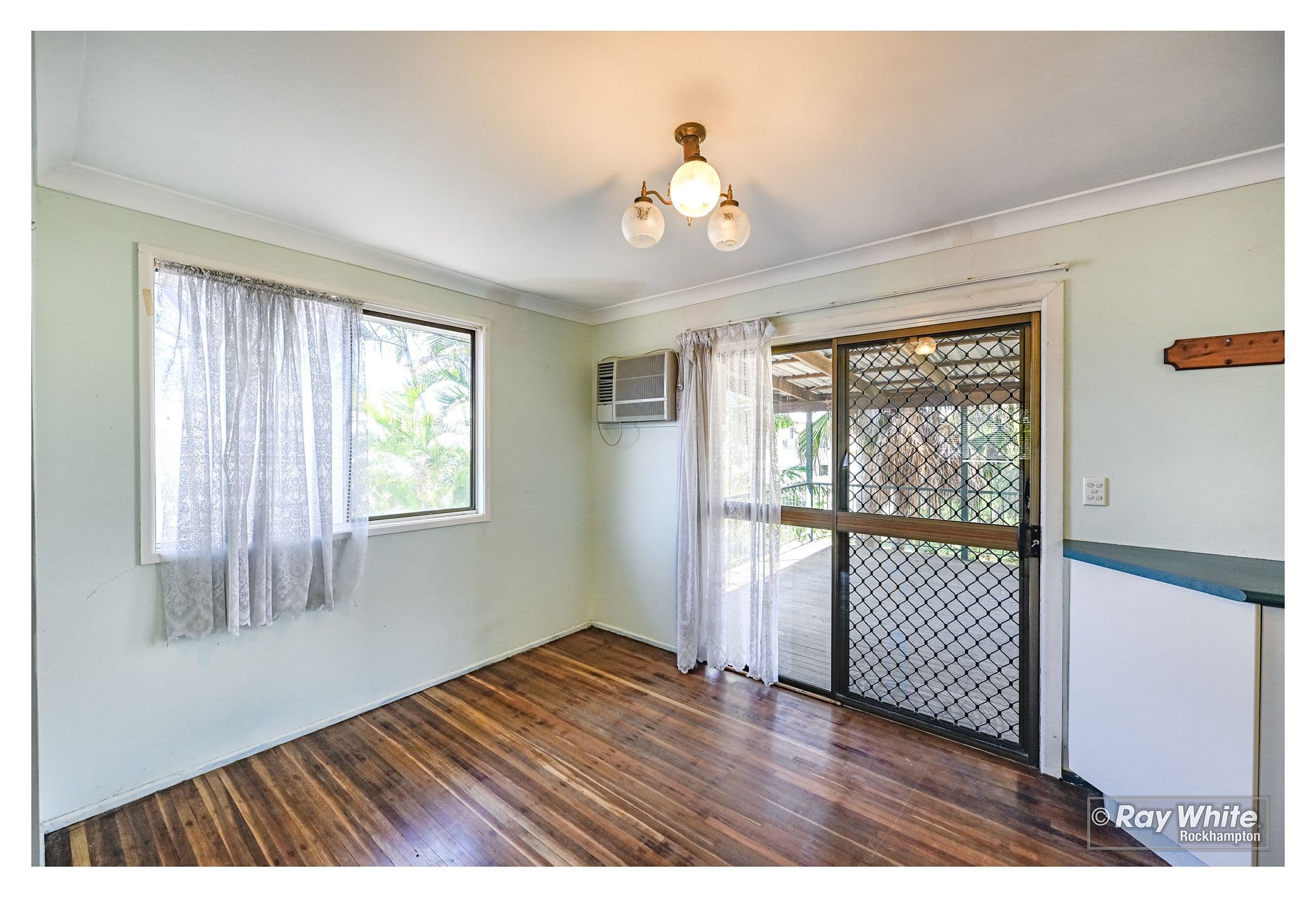 82 Medcraf Street, Park Avenue QLD 4701, Park Avenue - Thumbnail 8