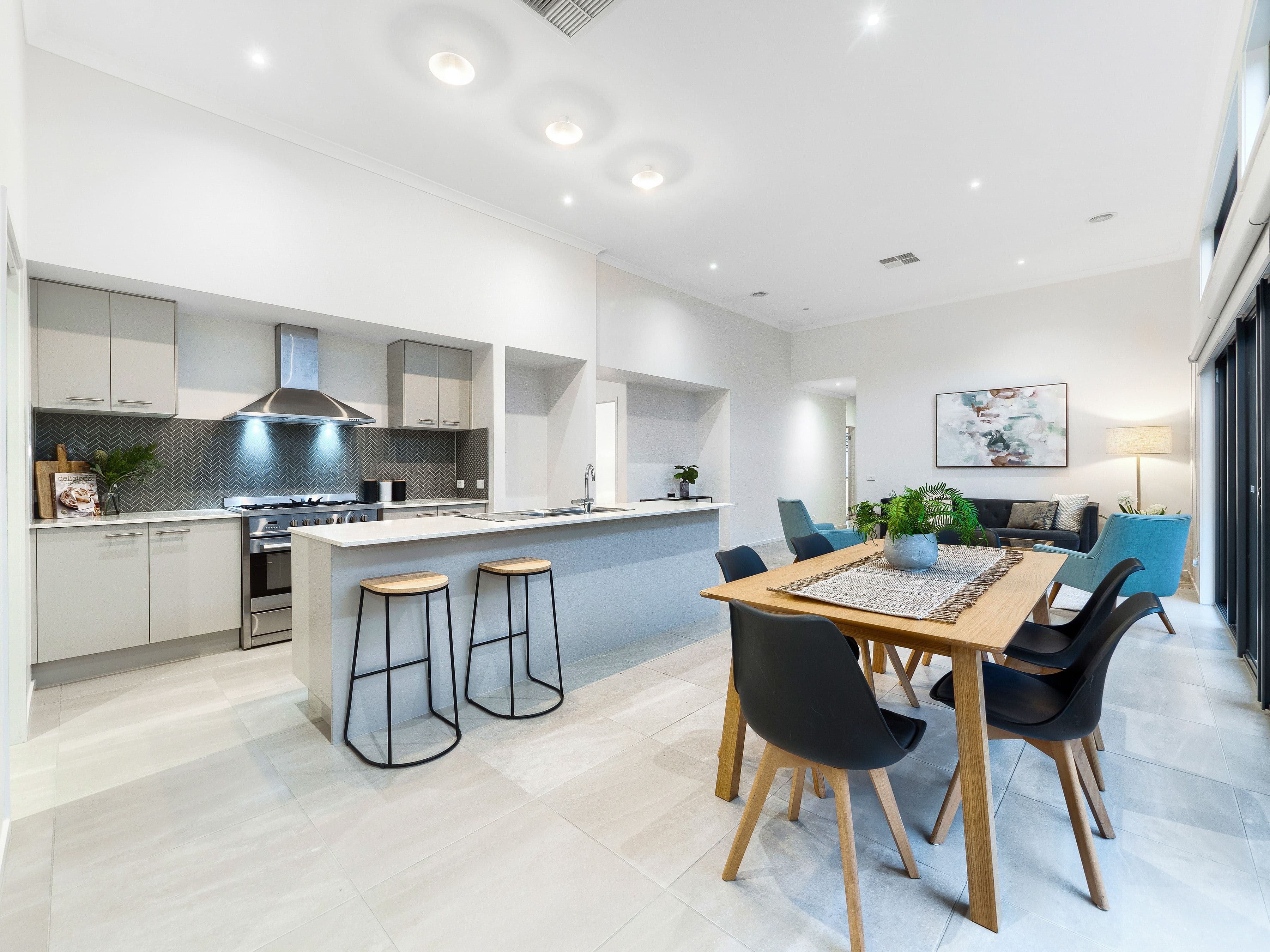 12 Storm Avenue, Lyndhurst VIC 3975, Lyndhurst - Thumbnail 5