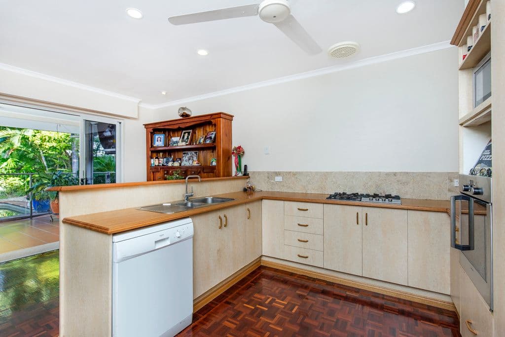 14 Thais Street, Palm Cove QLD 4879, Palm Cove - Thumbnail 5