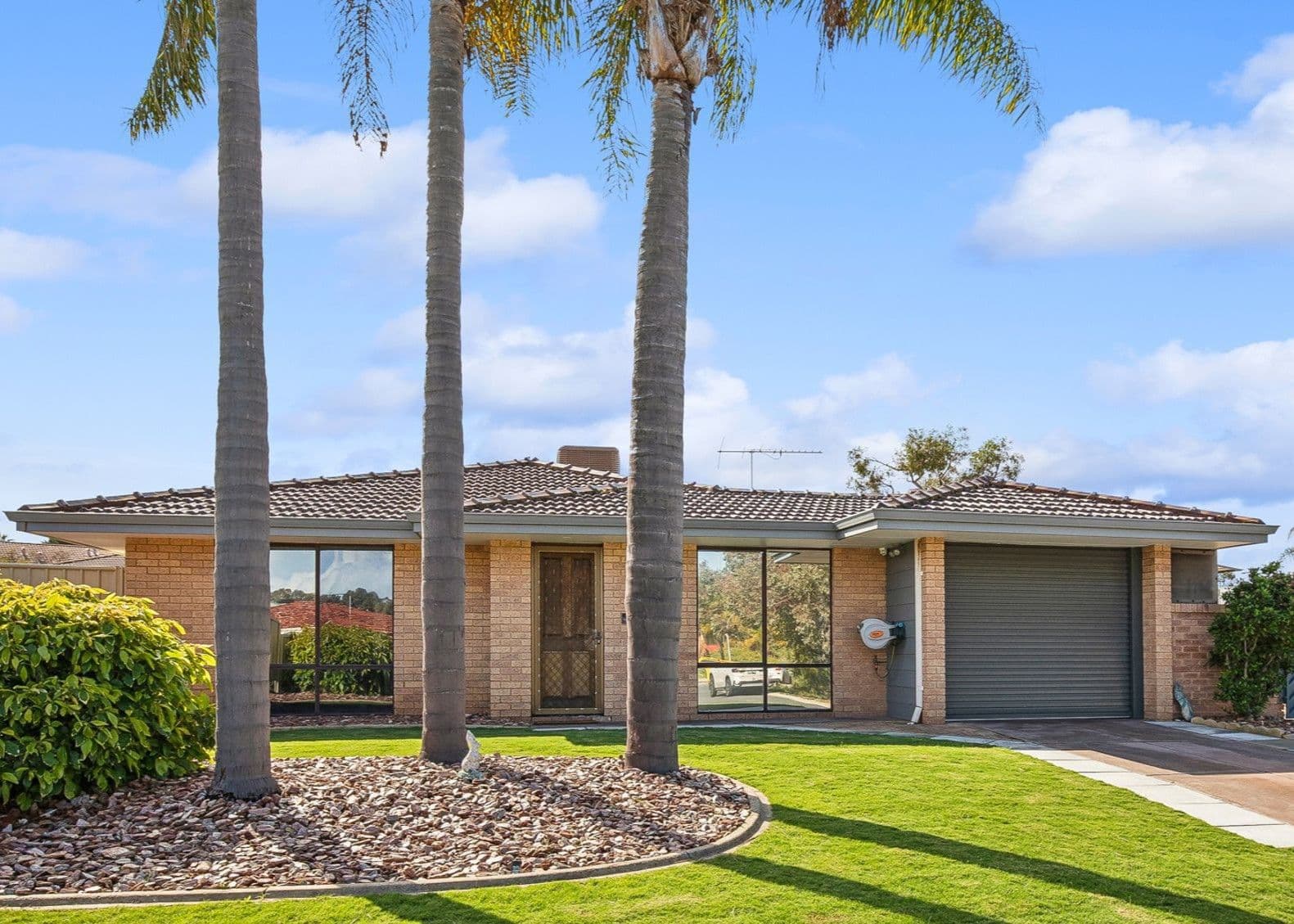 22 Trafalgar Gardens, Marangaroo WA 6064, Marangaroo - Image 1